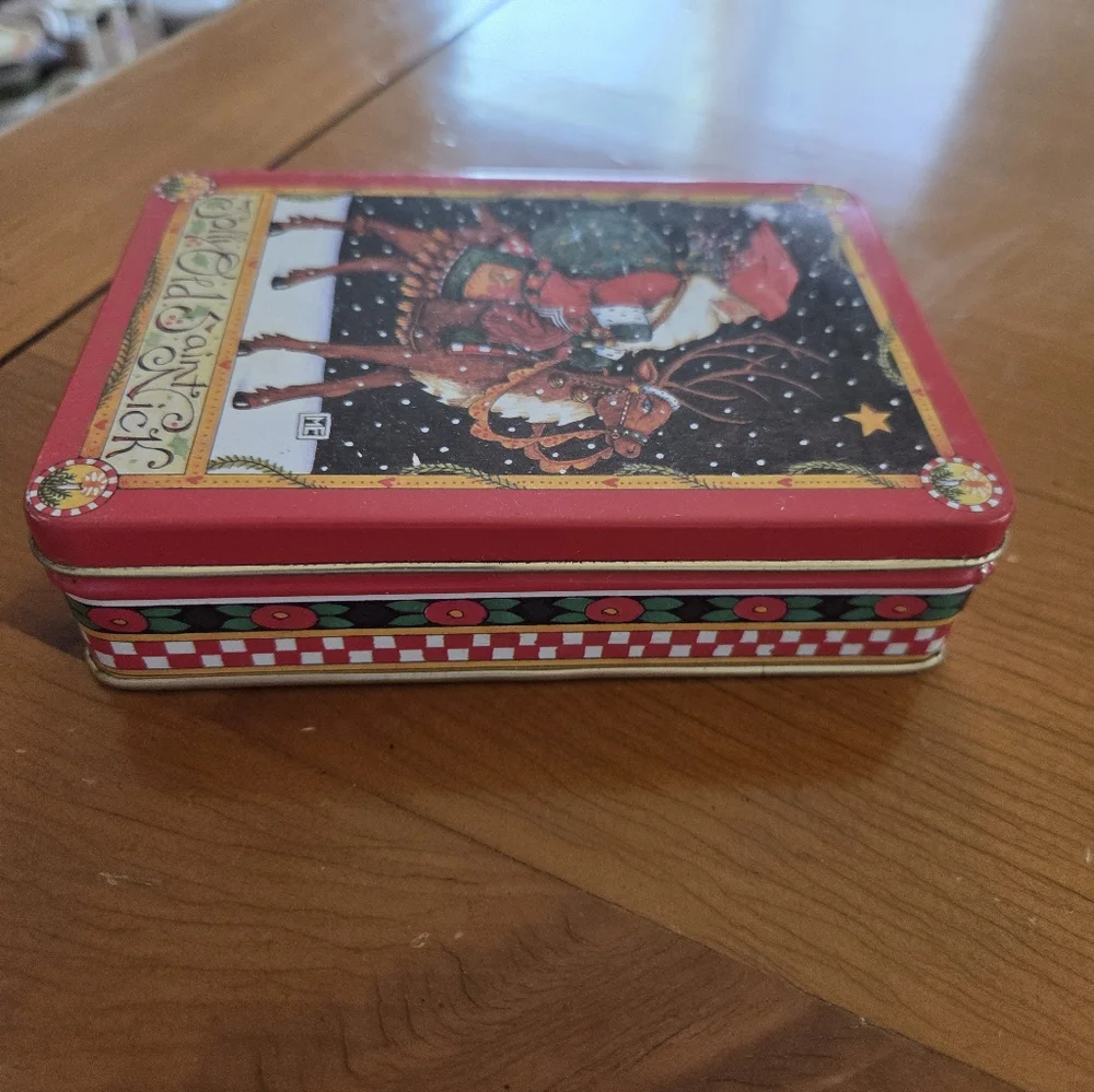Mary Engelbreit Jolly Old Saint Nick Tin